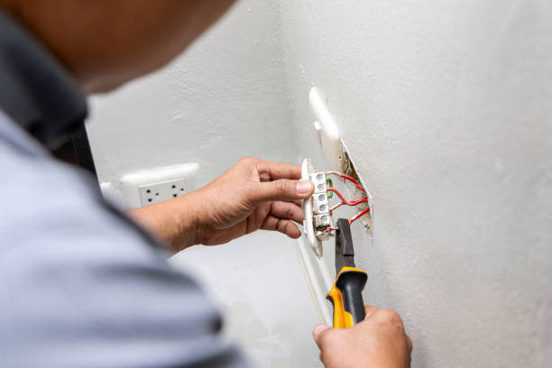 Best Emergency Electrical Repair  in Three Oaks, FL